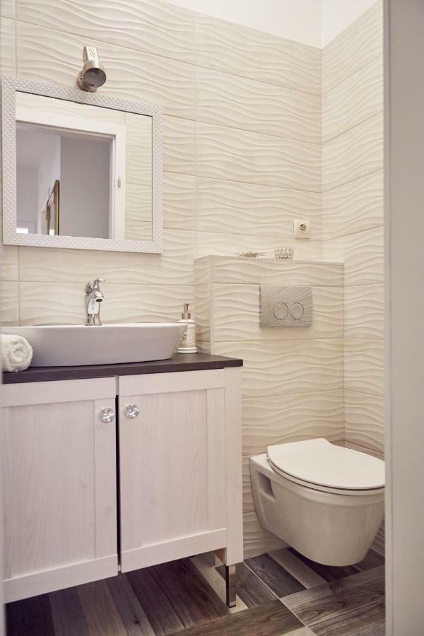 Apartment Vintage Kaštela Zewnętrze zdjęcie