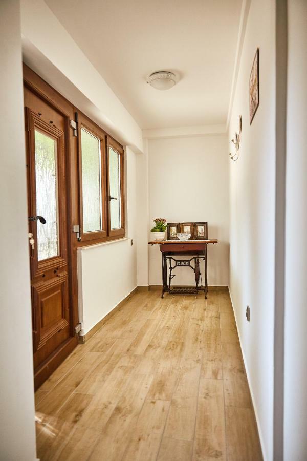 Apartment Vintage Kaštela Zewnętrze zdjęcie